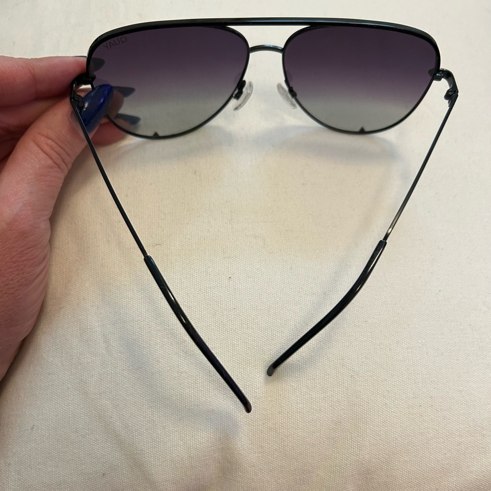 Quay Australia Black and Purple Aviator Sunglasses - Picture 2 of 2